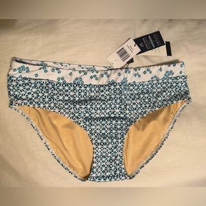 Cabana Life Sag Harbor banded bikini bottom NWT size L